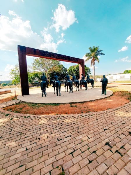 Portal Grande Sertão​